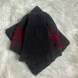 Aeropostale hat, gloves and scarf